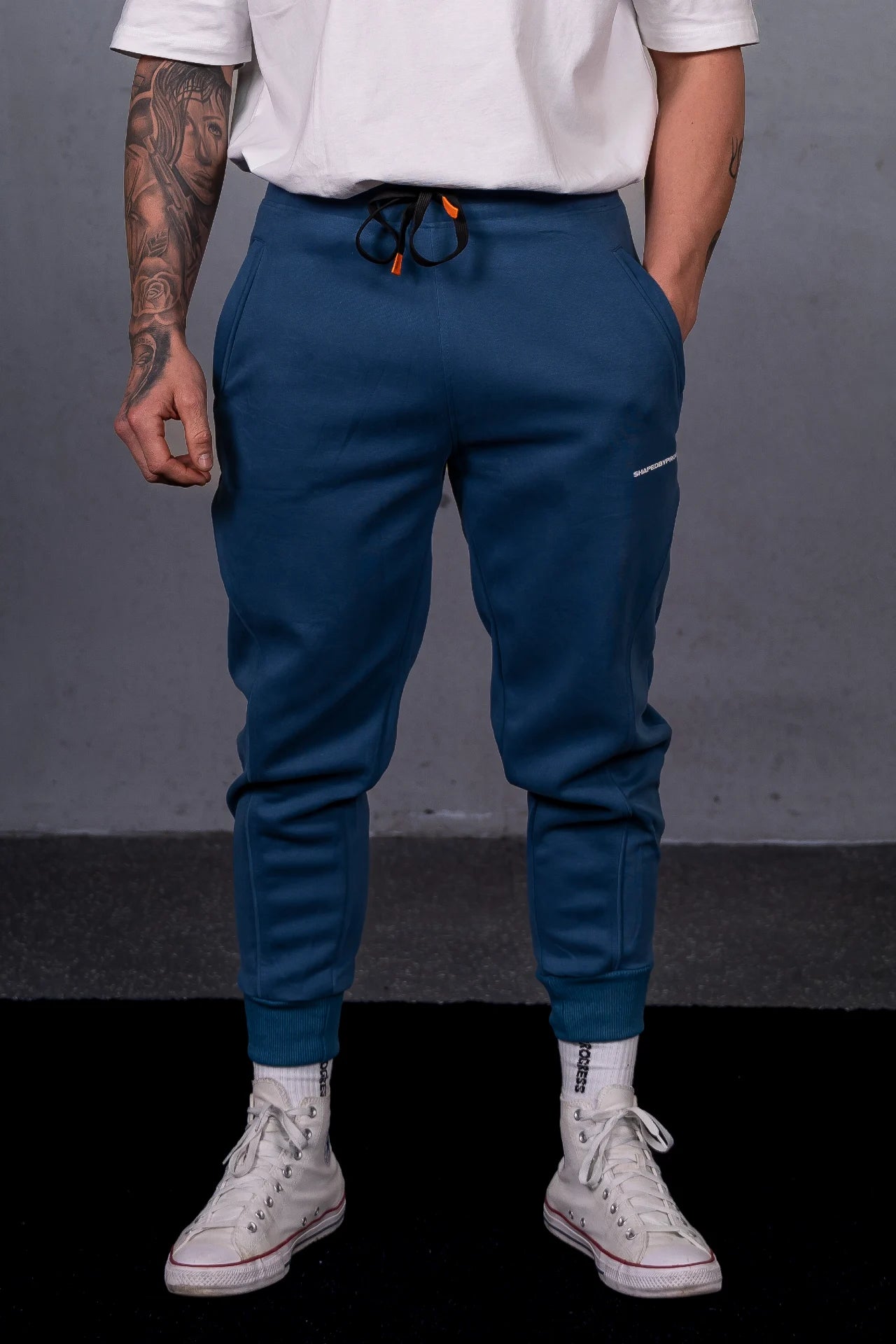 Alpha Loose Fit Jogger